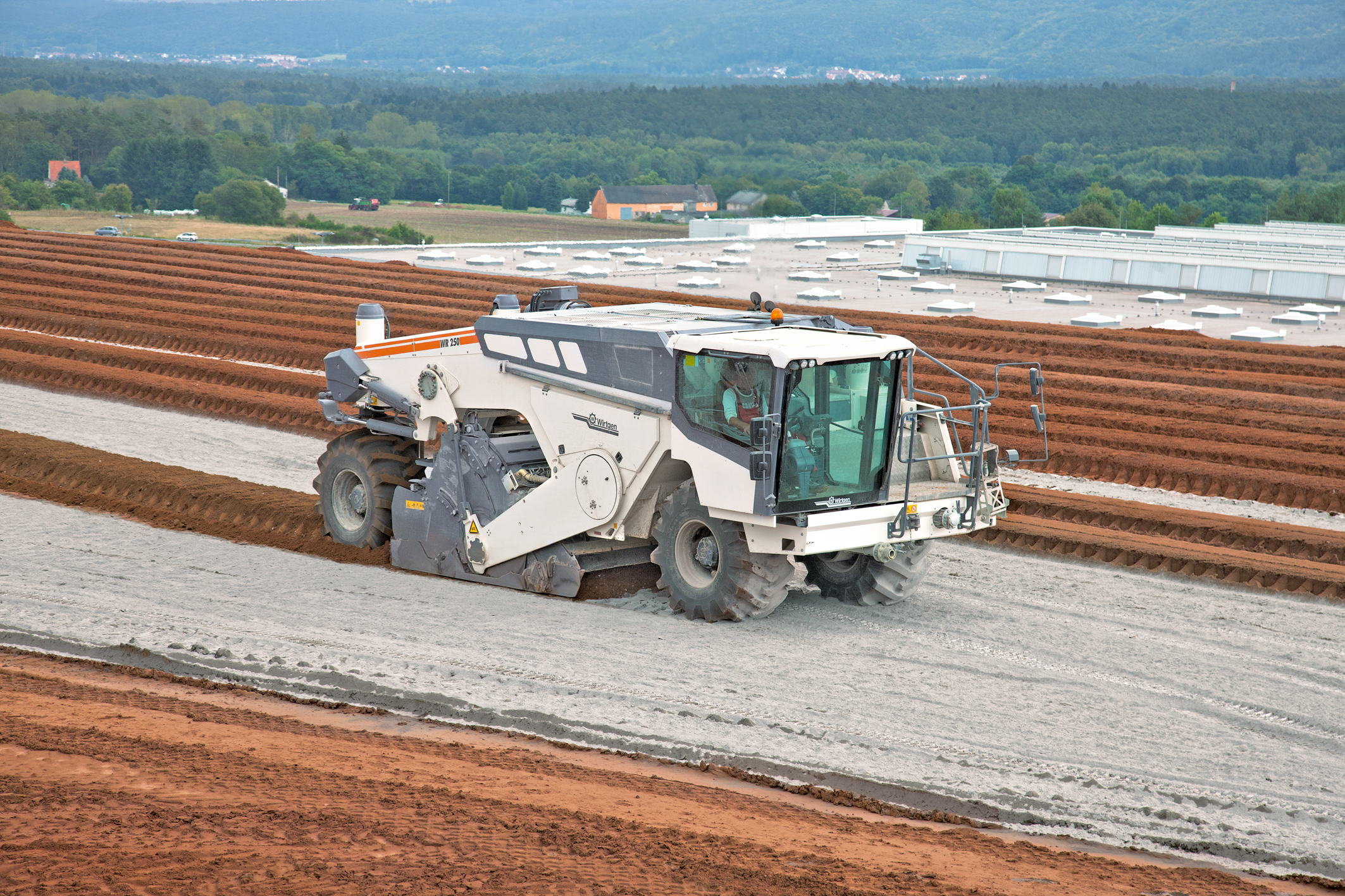 Wirtgen WR 250 reclaimer/stabiliser