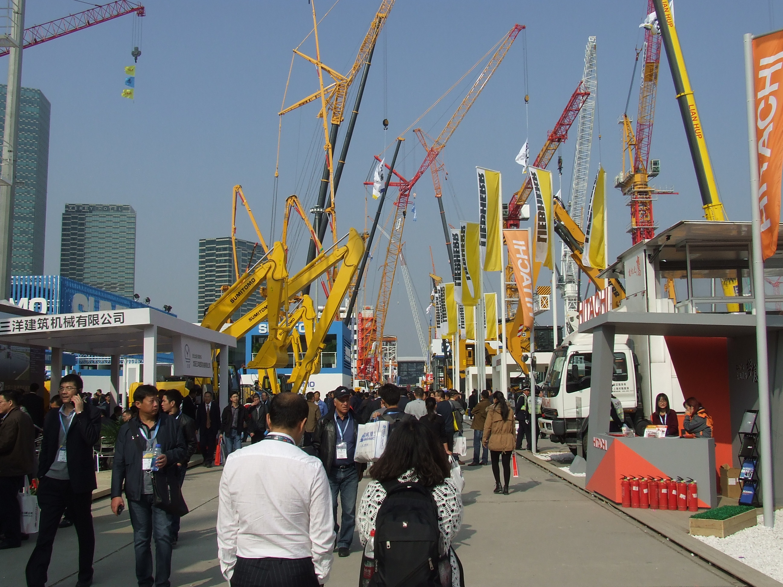 bauma China 2014 Day 3 generic picture 