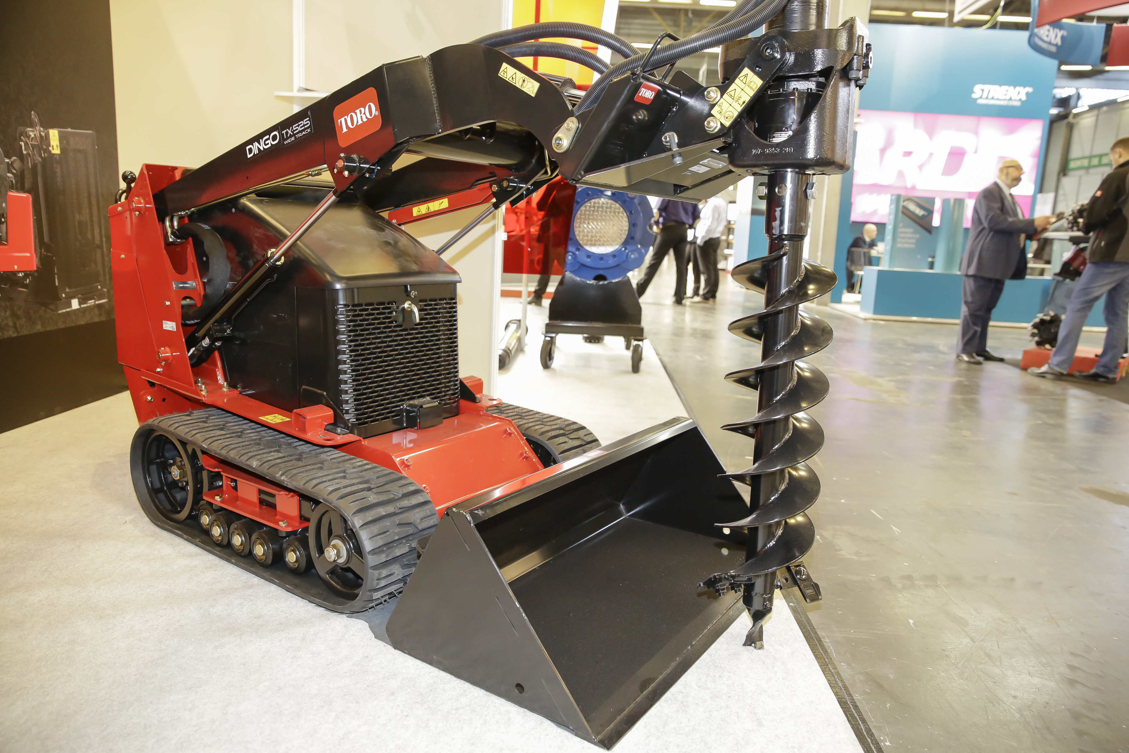 Toro Dingo TX525 compact utility loader