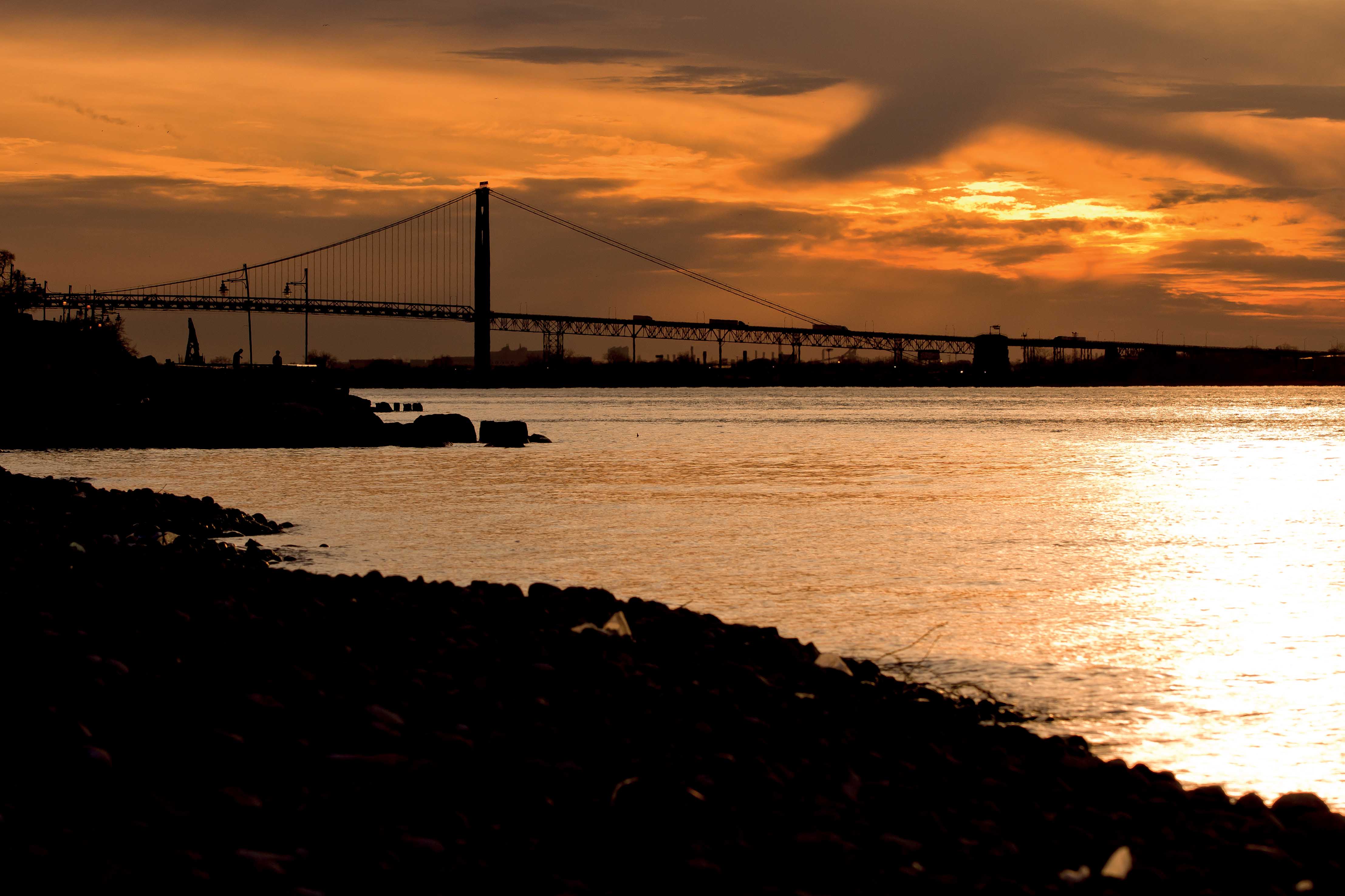 Ambassador Bridge