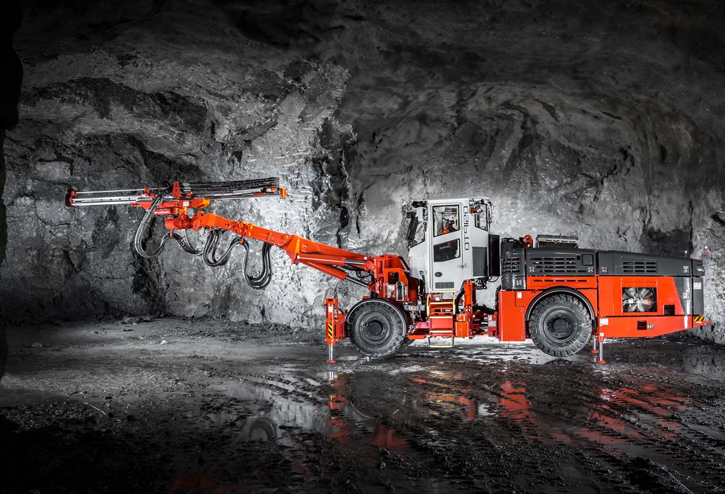 DT912D boomer from Sandvik 