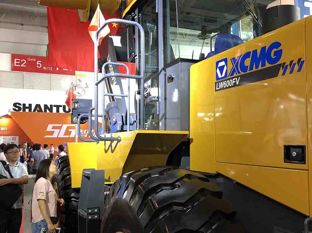 XCMG’s wheel loader, the LW600FV