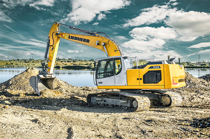 Liebherr’s new R928 excavator is offered with technology from Leica Geosystems