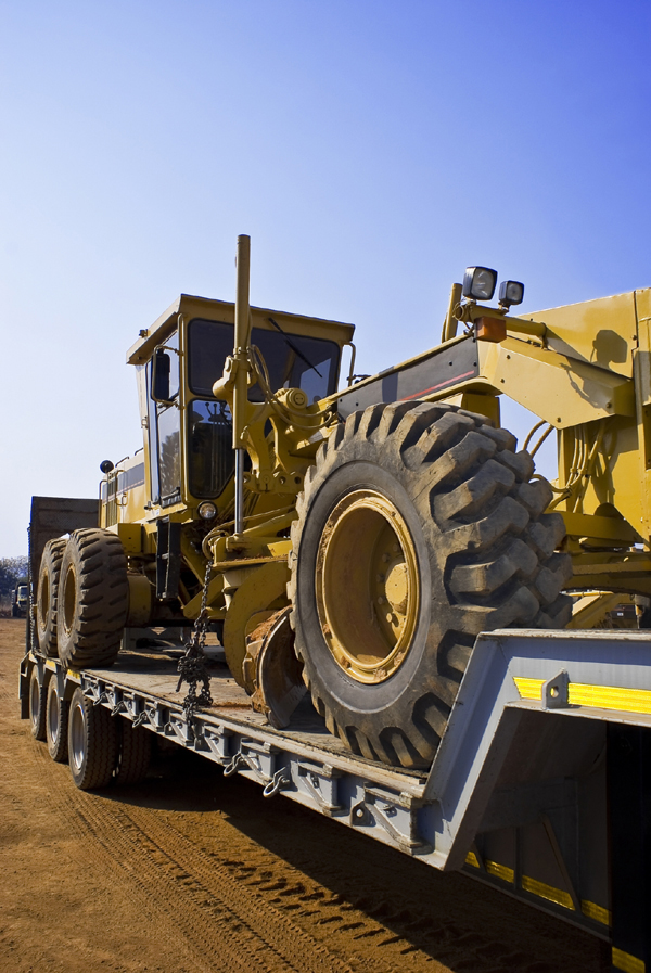 Caterpillar off-road vehicle, Whayne Supply