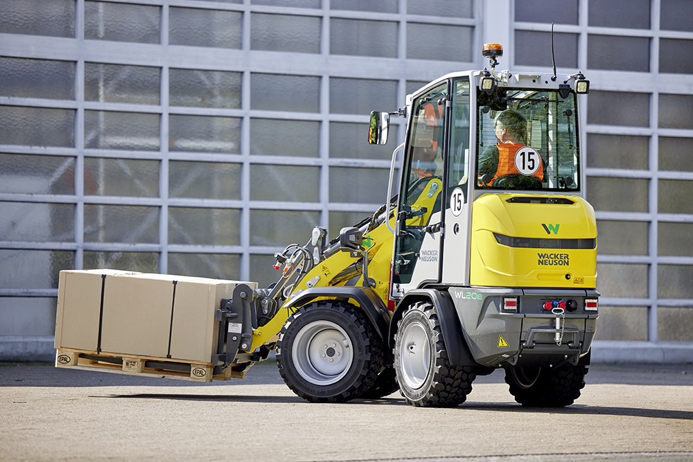 Wacker Neuson’s ever-popular the WL20e wheel loader now has a powerful lithium-ion rechargeable battery