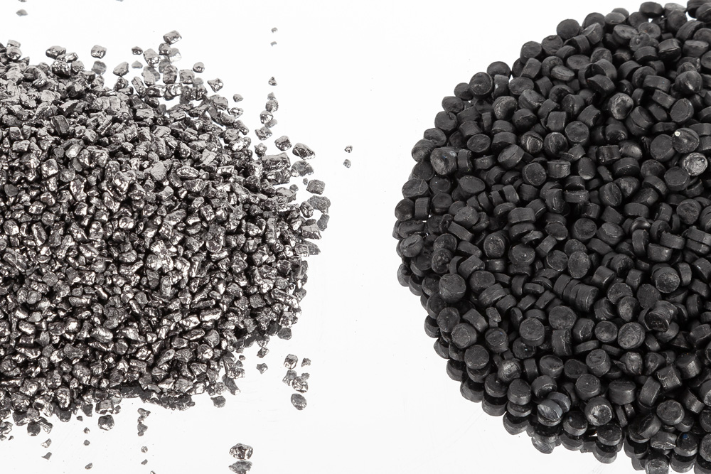 Graphene (left) and Gipave (right): Graphene is used to make the Gipave product