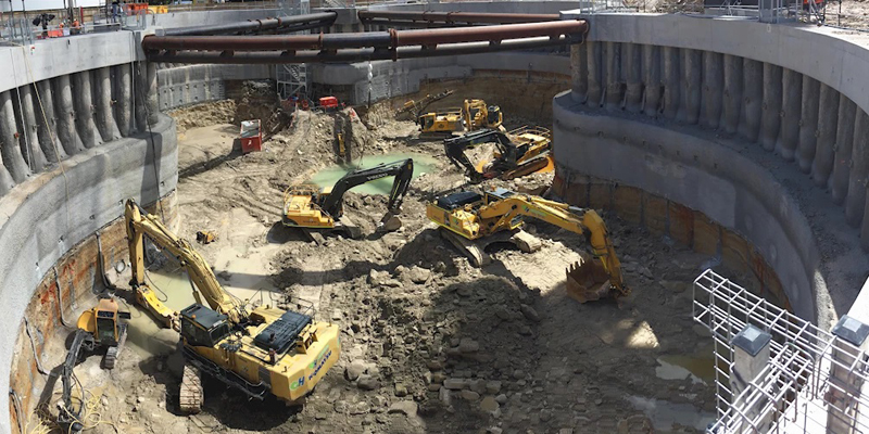 At the Parramatta Road Ventilation Facility, the pile capping beams were propped by three temporary steel props spanning more than 28m (image courtesy WestConnex | Transurban / Arcadis)