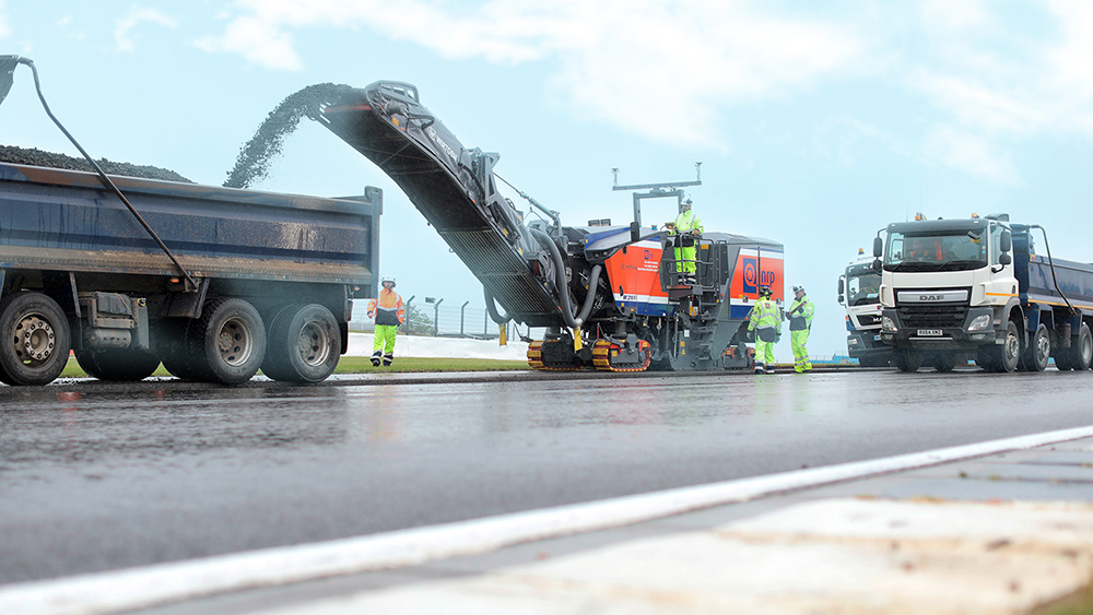 The milling machines were able to follow a 3D model to deliver an accurate finish