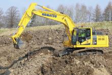 Komatsu’s PC210LC-11 excavator