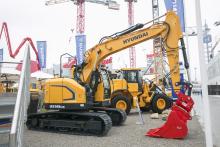 bauma 2016 Daily News Hyundai HX145 LCR crawler excavator