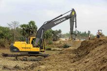 Volvo CE excavators 