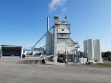 A sophisticated, low emissions Ammann asphalt plant is supplying mix for a project in Slovakia