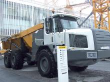 Liebherr machine 