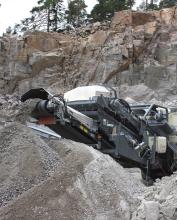 Mobile crushing equipment