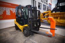 Shantui SF30 fork lift