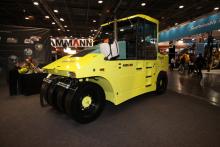 Ammann AP 240 H roller, live at INTERMAT 2012