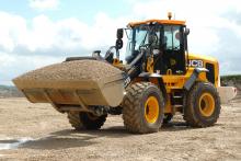 JCB 427 loader