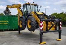 4CXWM wastemaster backhoe loader from JCB