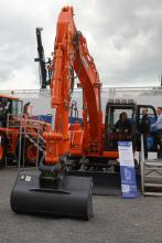 Doosan DX140LCR-3 excavator