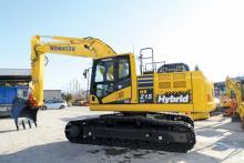 Komatsu_HB215LC-2_02