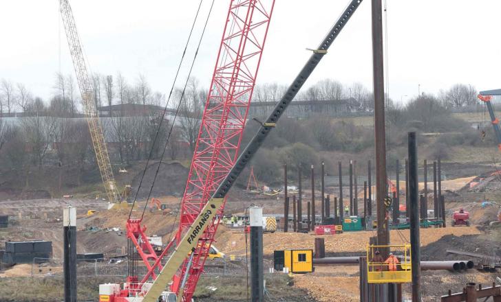 Cofferdam construction 