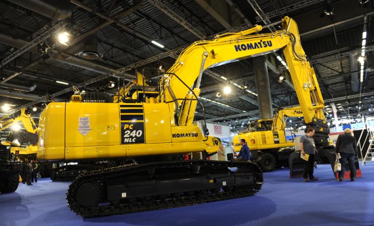 Komatsu_PC240LC