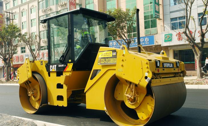 Cat CB534 XW compactor 