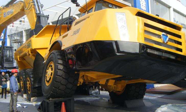 XCMG all-wheel-drive new DAE60 ADT machine 