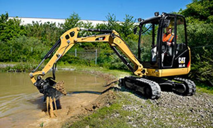 Cat 302.4D mini excavator