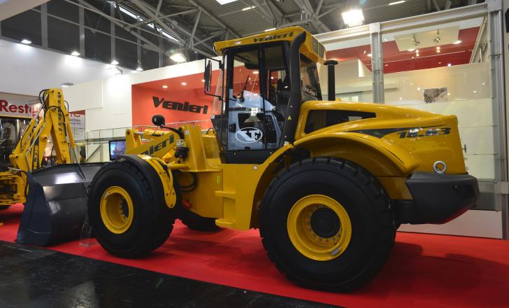 bauma 2013 Daily VF Venieri 18-63 wheeled loader