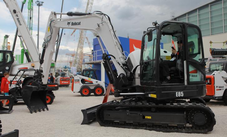 bauma 2013 Daily e85 bobcat midi excavator