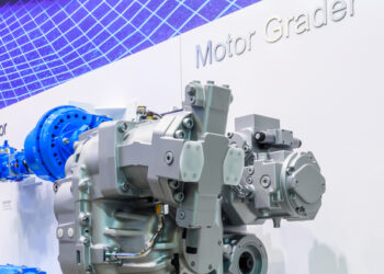 DANA-HVT2 Transmission-3 avtar.jpg