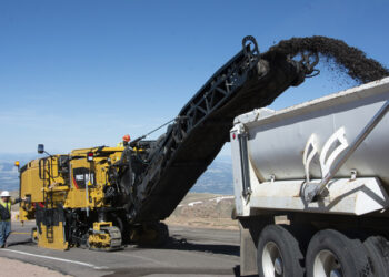 Cat_PM822_PikesPeak 650.jpg