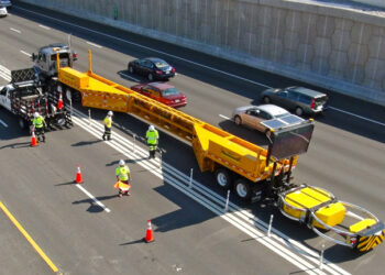 eRST - TruckMobileBarriers.jpg