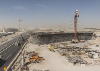 Large-area formwork Top 50 and Load-bearing tower formed Bridges 3A and 3B of Junction 3 (image copyright Doka)