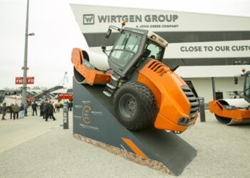 Wirtgen-Hamm- H 13i C Compactor-5.jpg