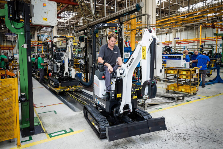 Bobcat all-electric mini excavators