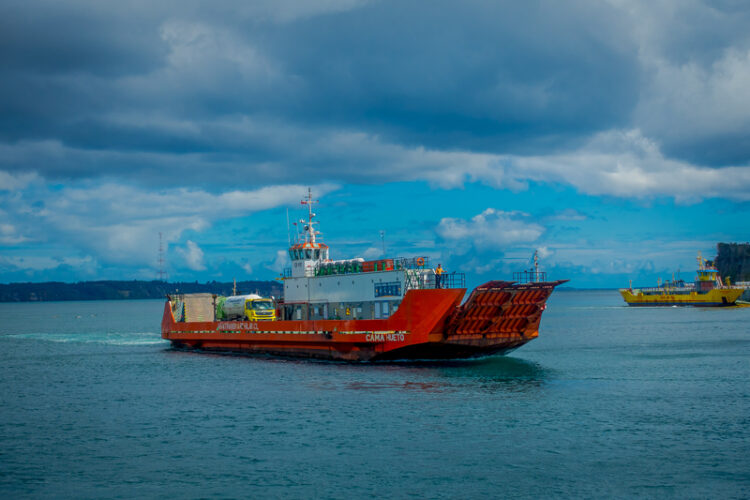 The new bridge project will replace the existing ferry service to Chiloe Island – image courtesy © Pablo Hidalgo, Dreamstime.com