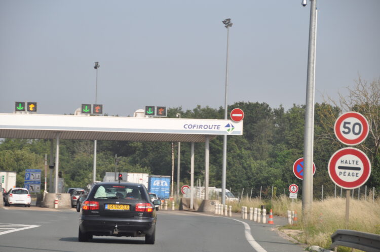 France’s extensive tolled highway network will benefit from a new link in the south of the country
