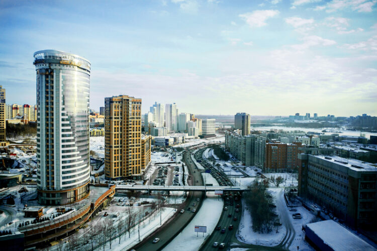 A new bridge link will be built in Novosibirsk, improving transport in the city – image © courtesy of Ekaterina Oleshko, Dreamstime.com