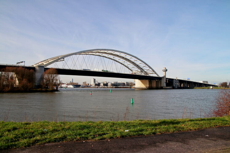 The Van Brienenoordbrug in Rotterdam will be upgraded – image © courtesy André Muller, Dreamstime.com