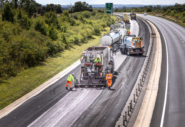 UK contractor EST laid around 115,000m² of Cold Applied Ultra-Thin Surfacing – CAUTS