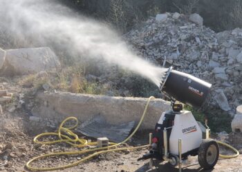 The reach of Generac's DF 4500 is more than 30m