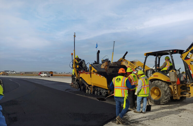 The new Trimble package for 3D paving applications helps to boost efficiency
