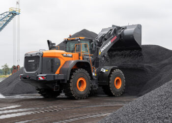 Doosan is introducing its latest generation of wheeled loaders in Europe