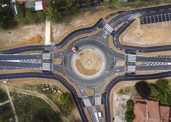 The smart app allows companies to set up a fully-automated flight plan to be executed over the length of a construction project (image courtesy HCSS)
