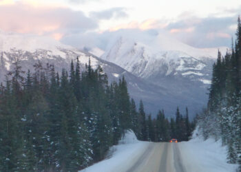 Decision-makers need tools to help predict a storm’s travel path and intensity pattern Image: © David Arminas/Jasper National Park, Canada