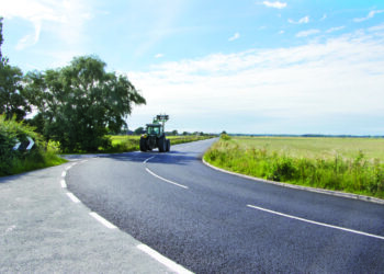 CEMEX’s VIALOW range of low-temperature, low-carbon asphalt, enables embodied carbon (CO2e) reductions of up to 20%