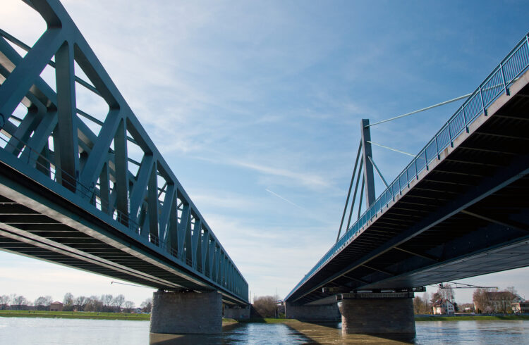 The parallel Maxau Rhine Bridges connect Karlsruhe, in the state of Baden-Württemberg, with Wörth in Rhineland-Palatinate state (image © Hanmon/Dreamstime)