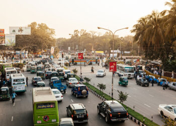 The new elevated expressway around Dhaka in Bangladesh will revitalise the city – image courtesy of © Nuvisage, Dreamstime.com